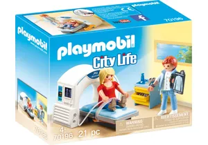 Produktbild von Playmobil 70196  City Life  Beim Facharzt Radiologe