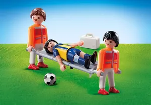 Produktbild von Playmobil 9826    Sanitäter mit Fußballspieler (Folienverpackung)