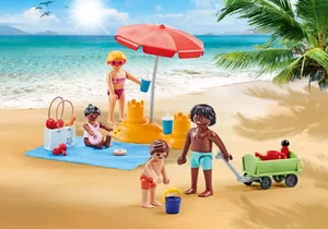 Produktbild von Playmobil 9819    Familie am Strand (Folienverpackung)