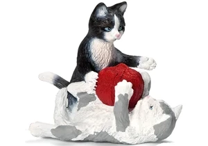 Produktbild von Schleich 13724  Farm World  Katzenjungen mit Wollknäuel